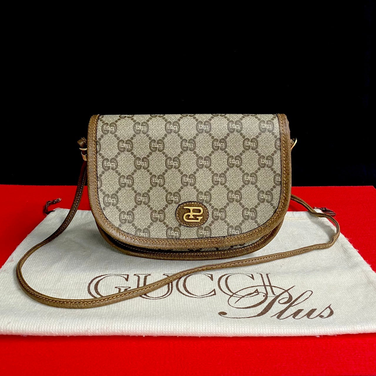 GUCCI Shoulder Bag leather Brown