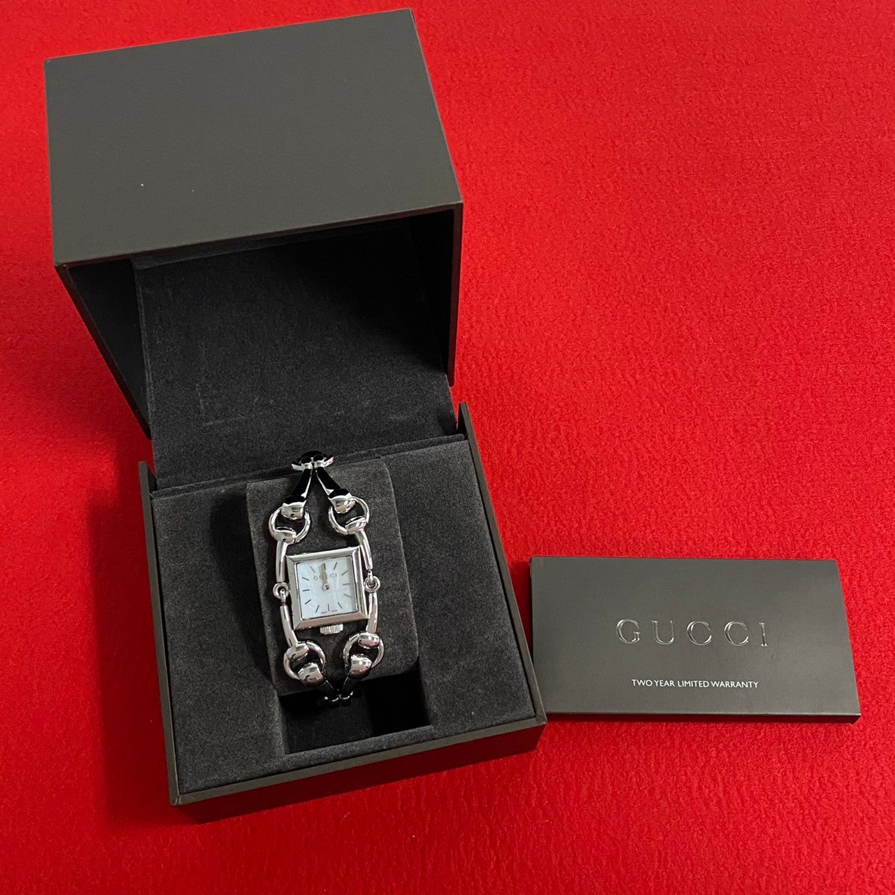GUCCI Watches Stainless Steel Silver Signoria white dial