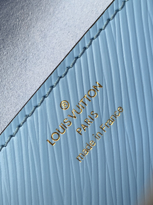 Alice Bags- Louis Vuittons  - 16650
