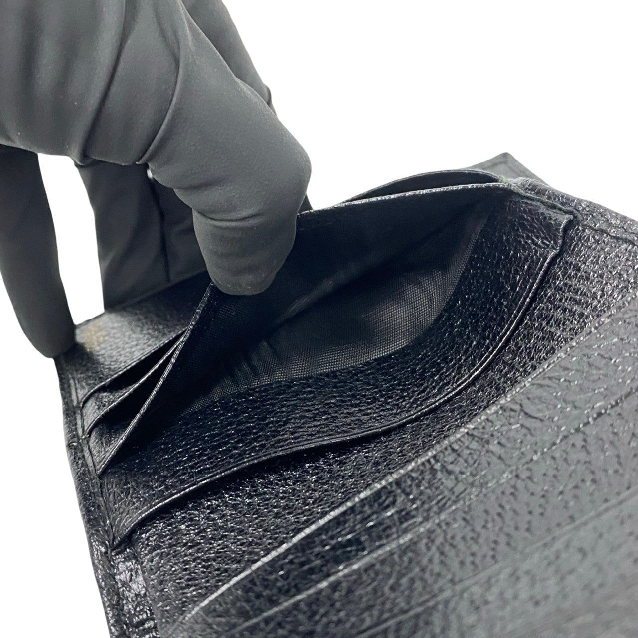 GUCCI Bifold Wallet leather black