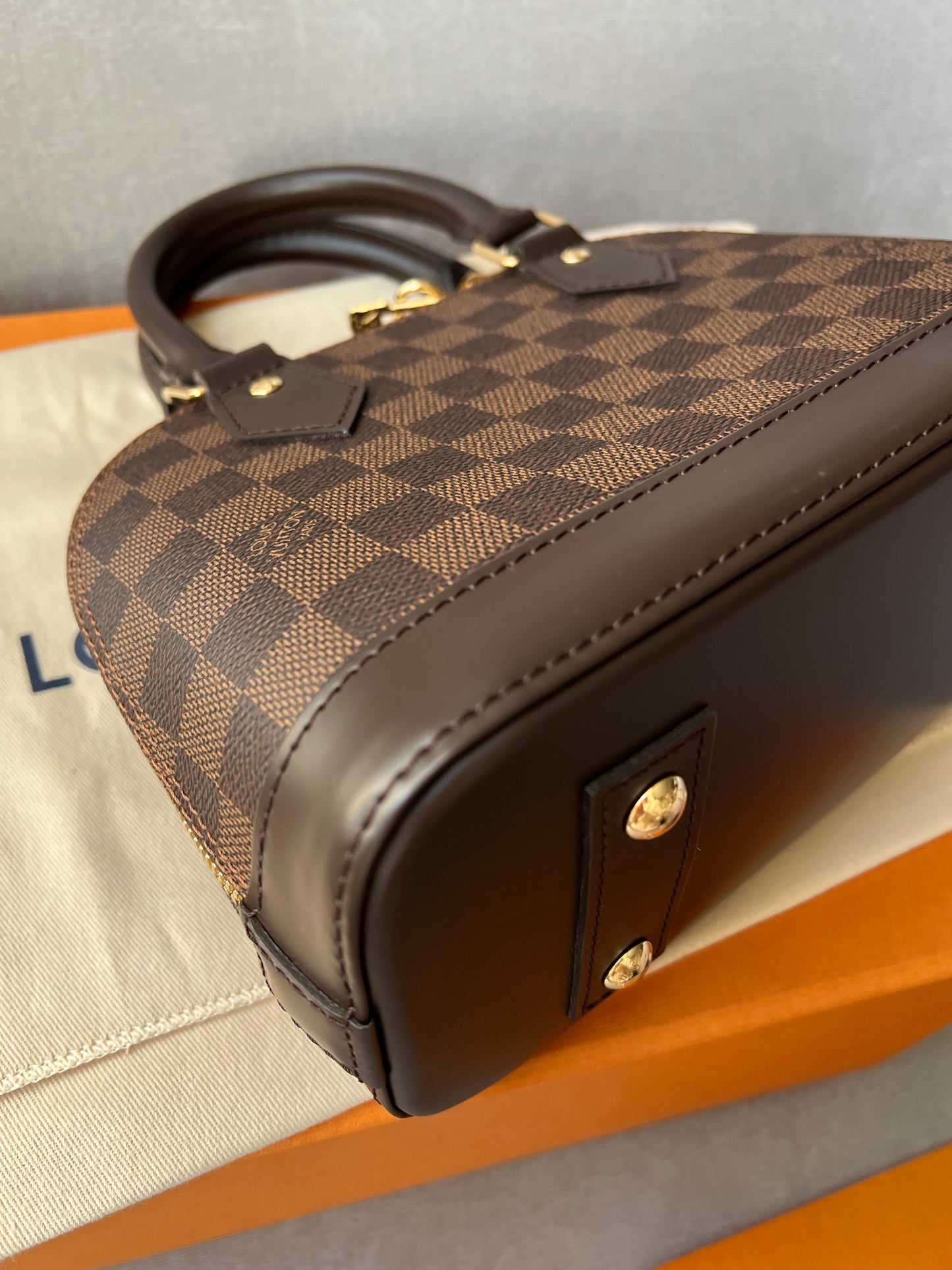 Louis Vuitton Alma BB Damier Ebene
