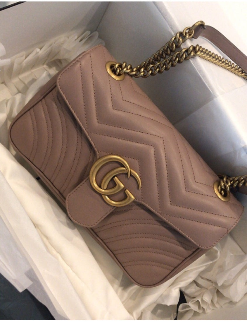 Gucci GG Marmont Series Small Shoulder Bag