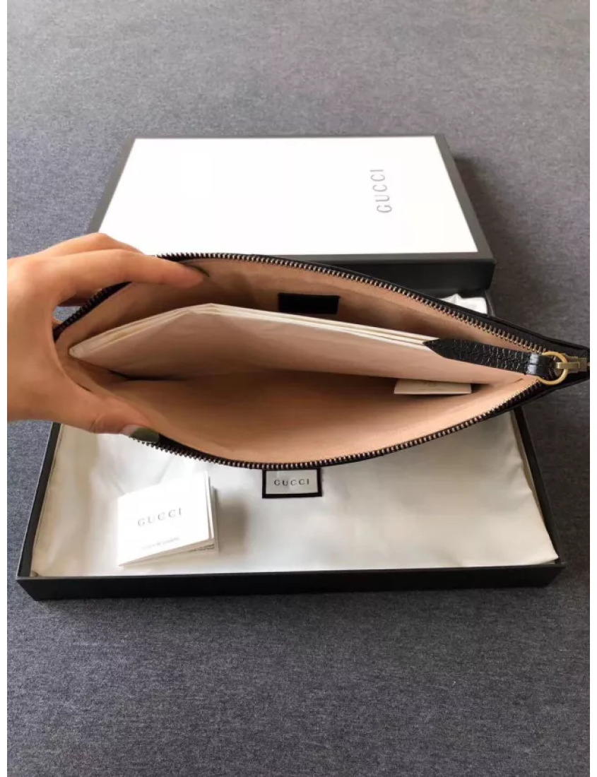 Gucci GG Marmont Quilted Clutch Bag