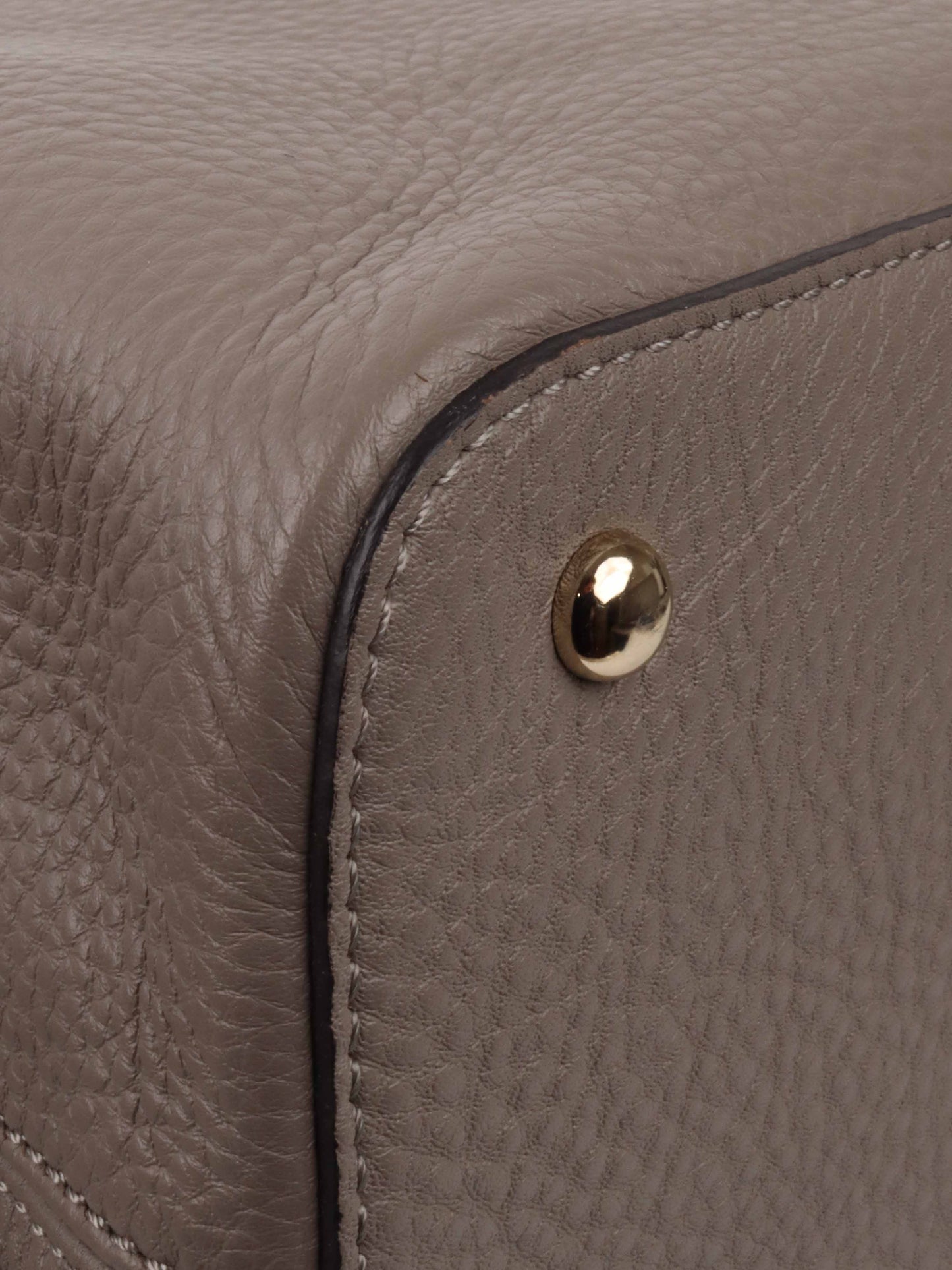Gucci Soho Tote Medium in Grey.