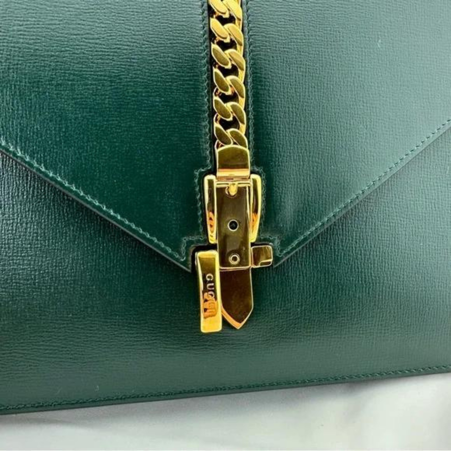 Gucci Medium Sylvie 1969 Shoulder Bag in Green