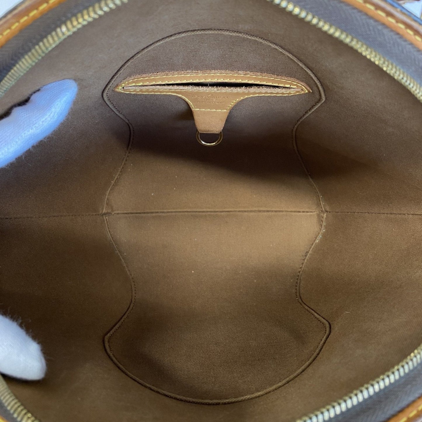Louis Vuitton  Handbag
