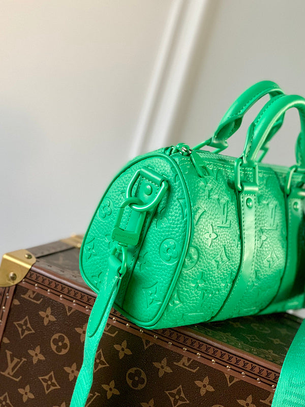 Alice Bags- Louis Vuittons  - 16399