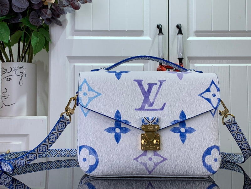 Alice bags - Louis Vuittons  - 15236