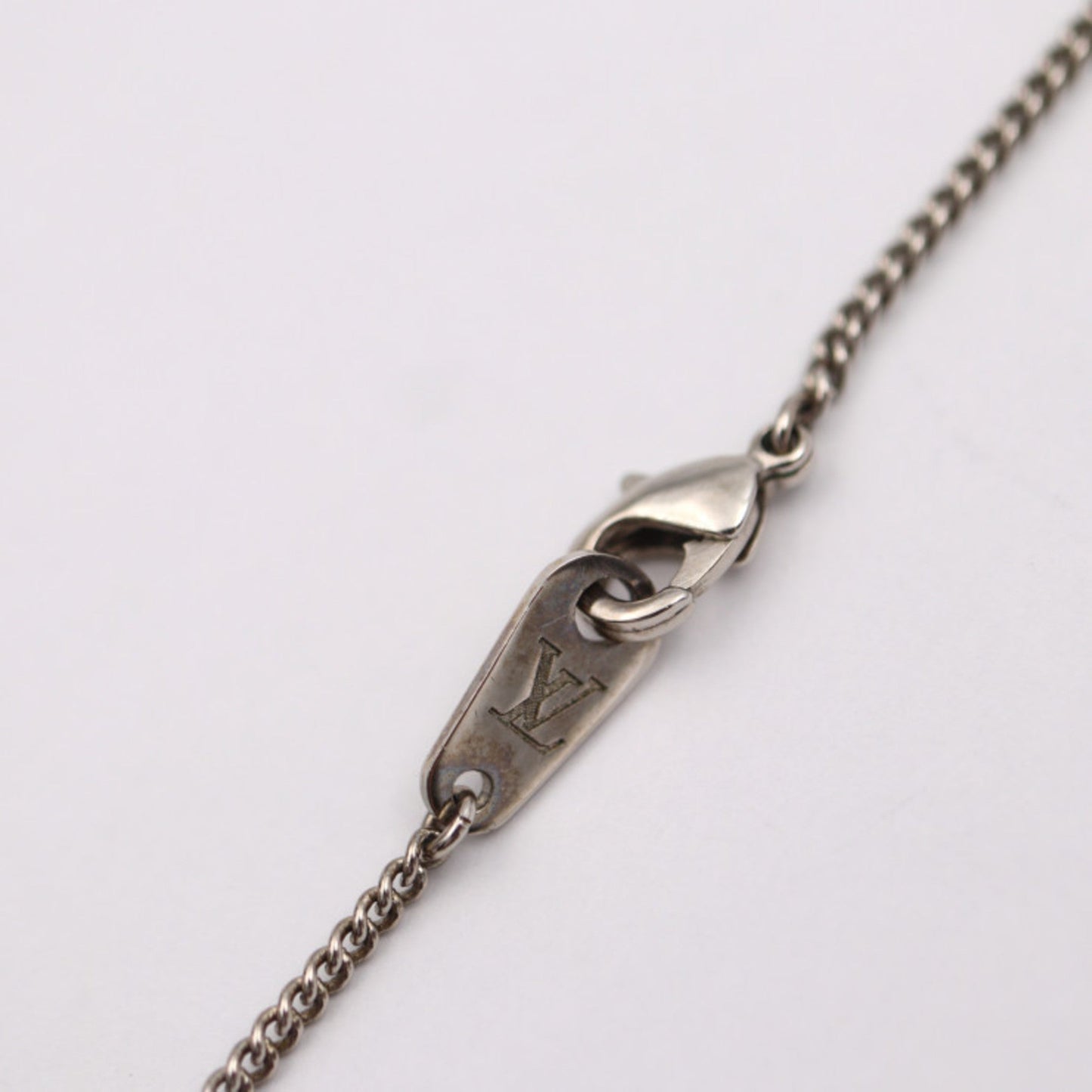 Louis Vuitton  Metal Necklace