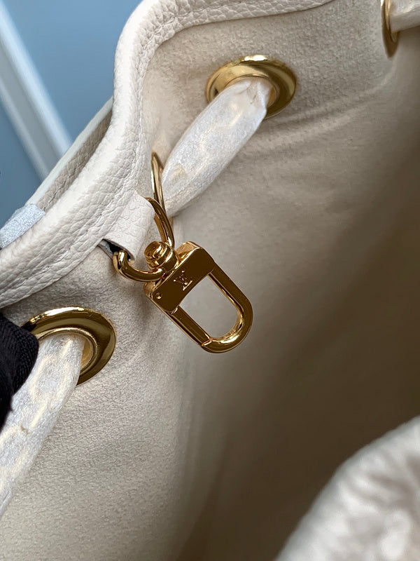 Alice bags - Louis Vuittons  - 15173