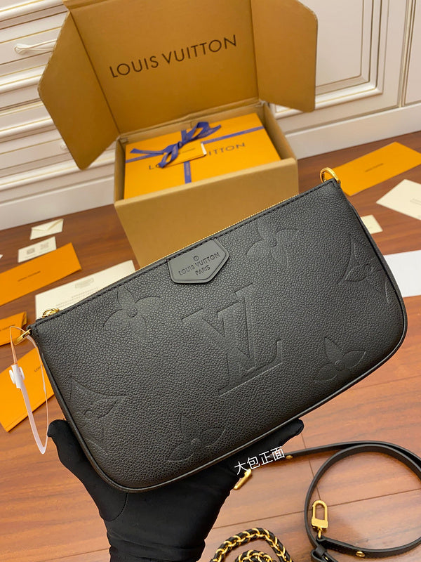 Alice Bags- Louis Vuittons  - 16292