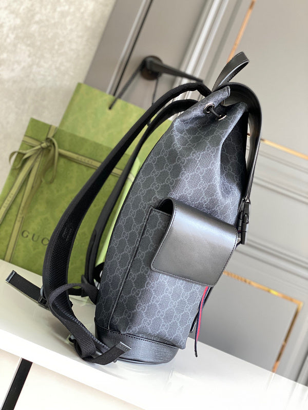 Gucci   Luxury Bags  1136