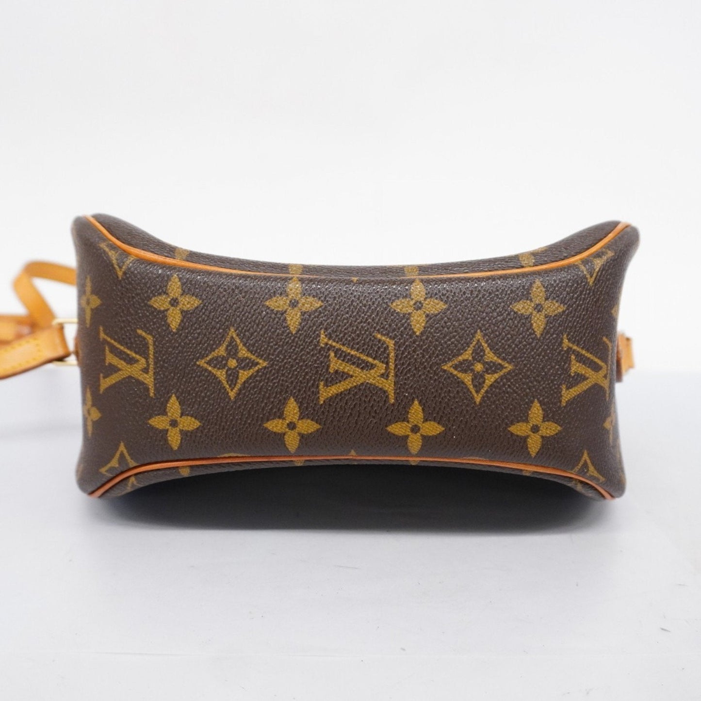 Louis Vuitton  Shoulder Bag