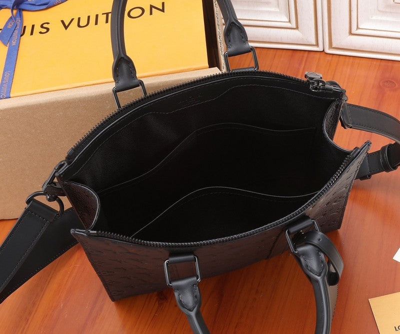 Alice Bags- Louis Vuittons  - 16520