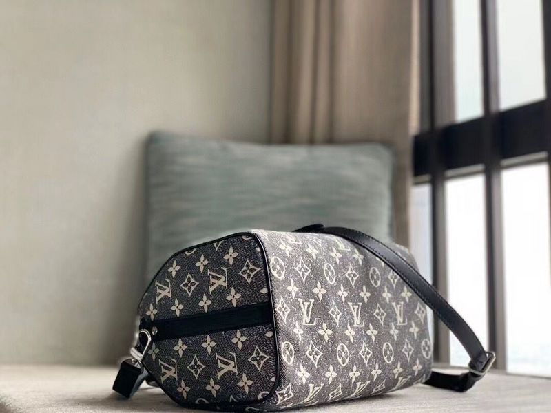Alice Bags- Louis Vuittons  - 16025