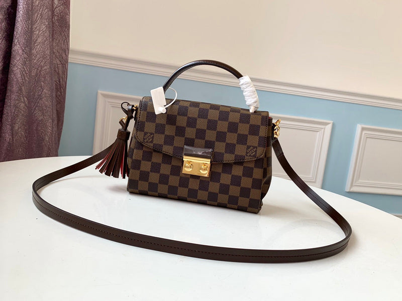 Alice Bags- Louis Vuittons  - 16497