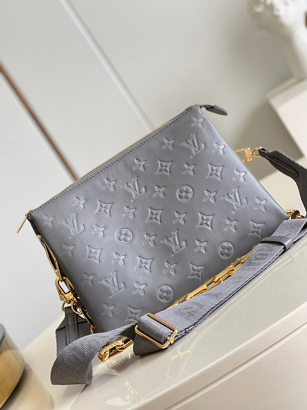 Alice Bags- Louis Vuittons  - 16206