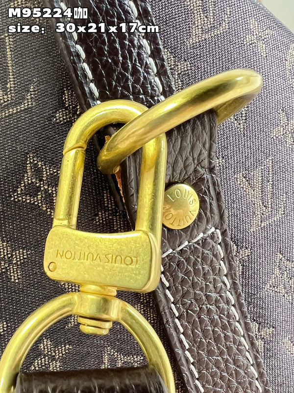 Alice bags - Louis Vuittons  - 15335