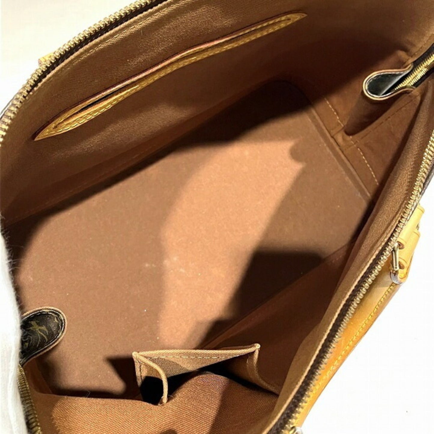 Louis Vuitton  Handbag