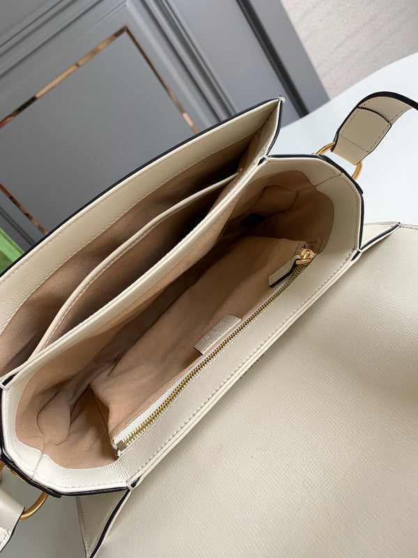 Gucci   Luxury Bags  1088