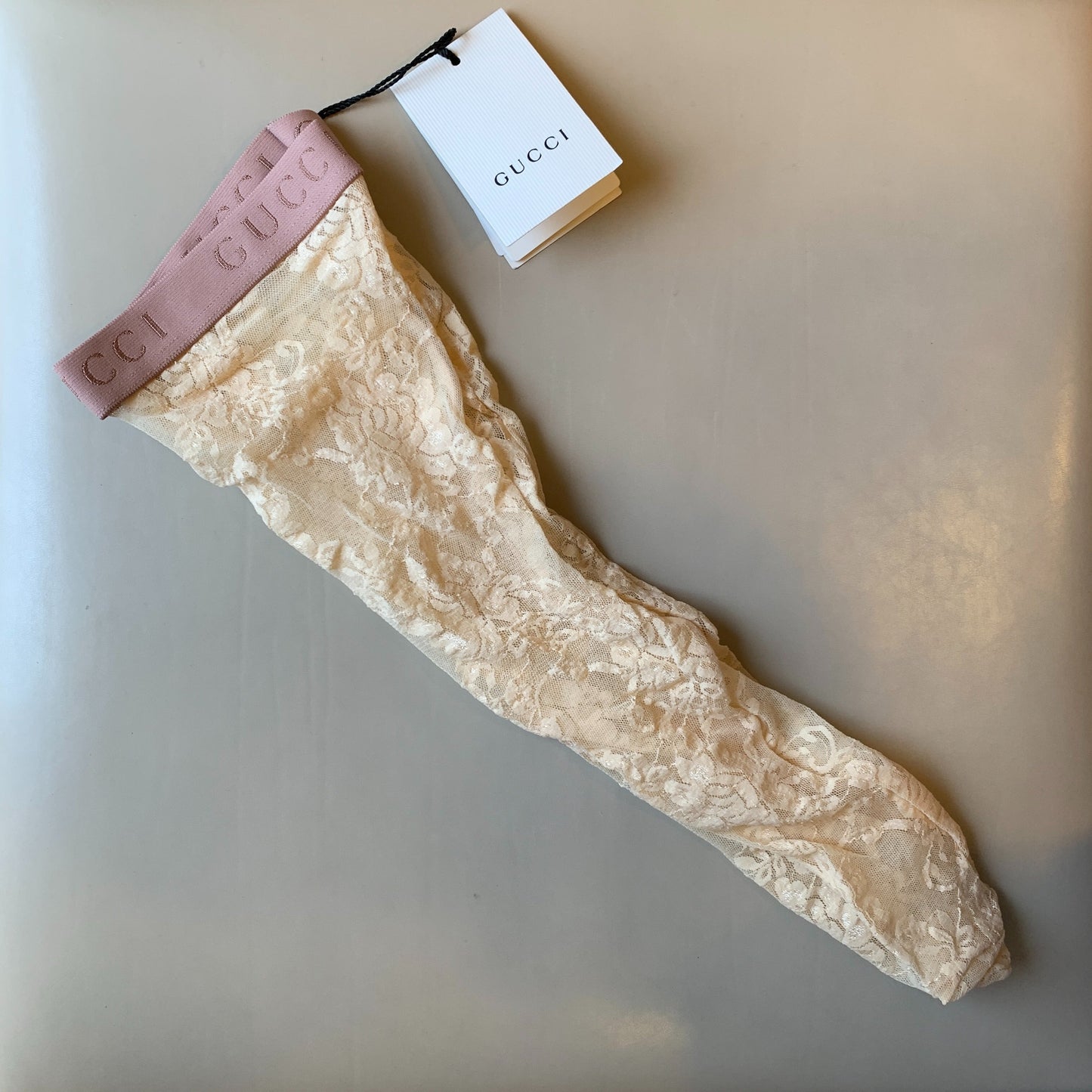 Gucci Metallic Floral Lace Socks in Cream