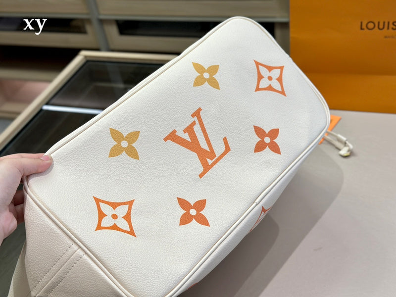 Alice bags - Louis Vuittons  - 15002