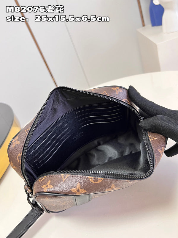 Alice bags - Louis Vuittons  - 15504