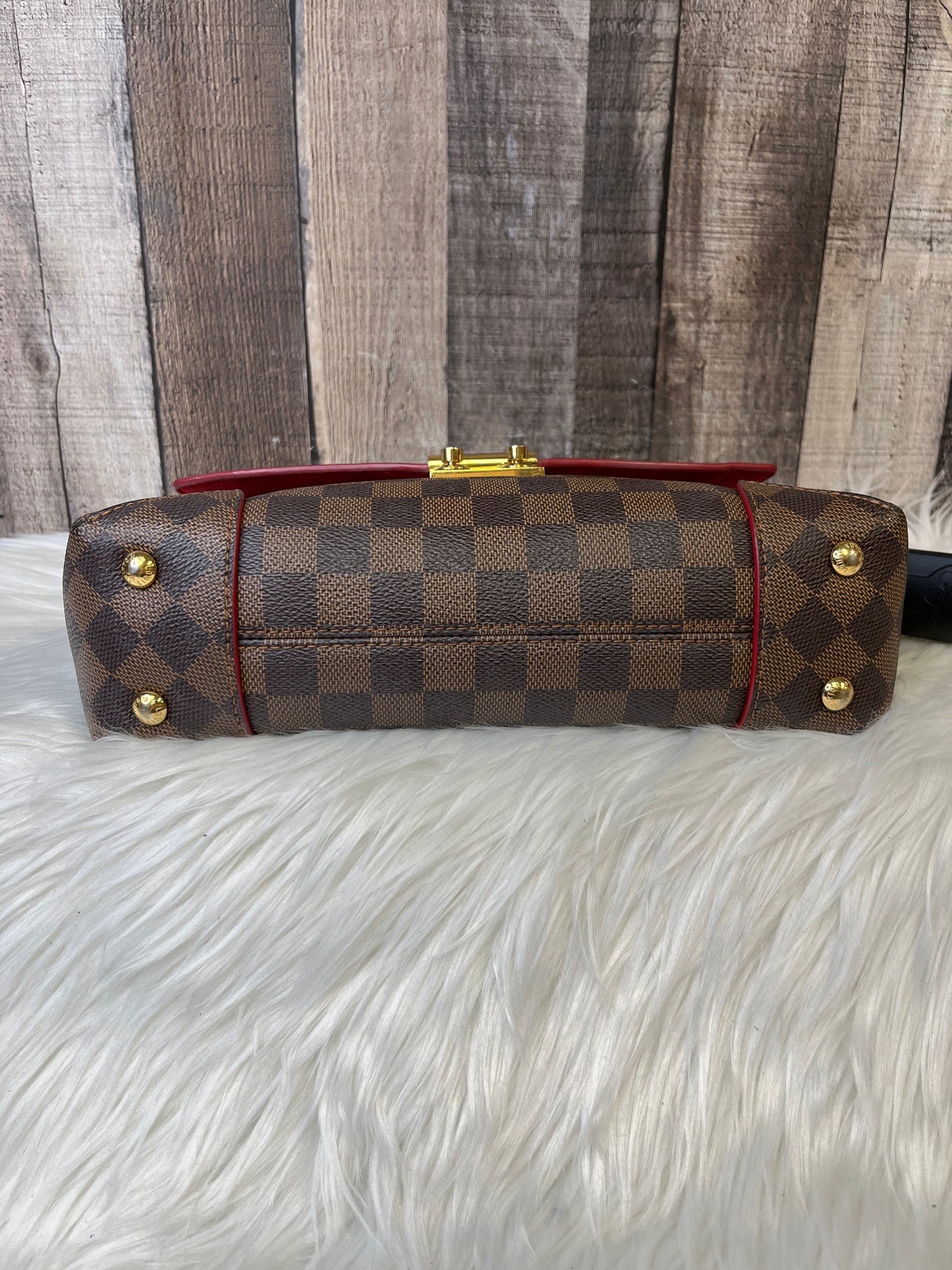 Handbag Luxury Designer By Louis Vuitton  Size: Medium