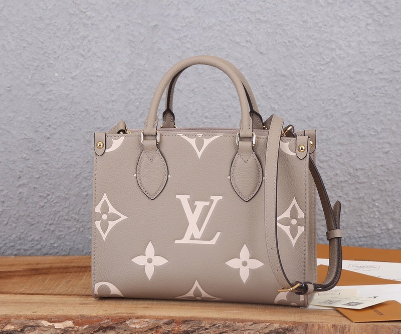 Alice Bags- Louis Vuittons  - 16737