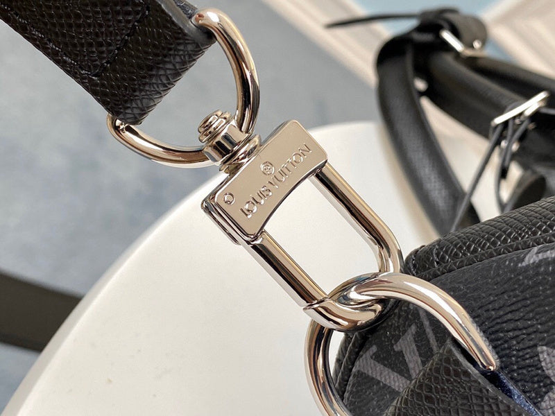 Alice Bags- Louis Vuittons  - 16233
