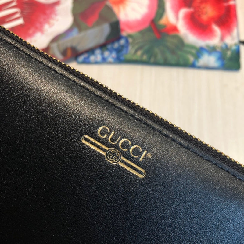 Gucci   Luxury Bags  856