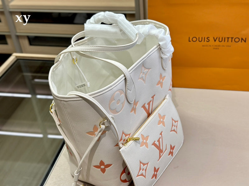 Alice bags - Louis Vuittons  - 15052