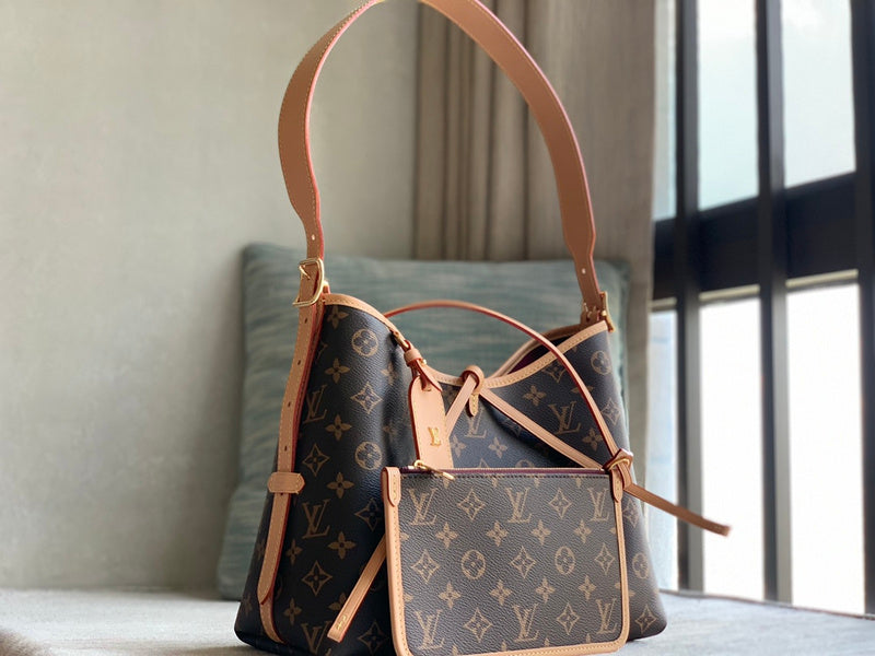 Alice Bags- Louis Vuittons  - 16037