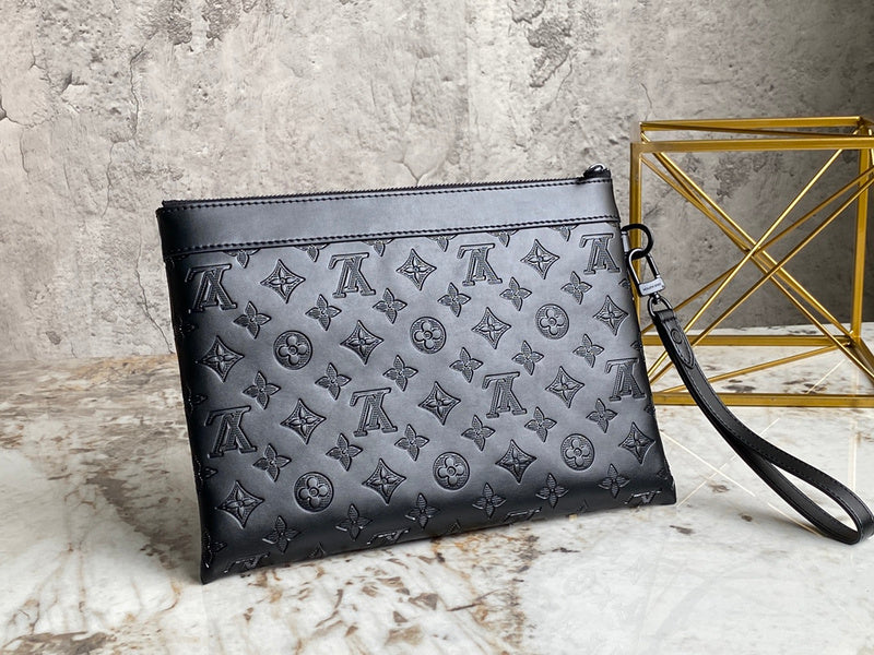 Alice Bags- Louis Vuittons  - 16526