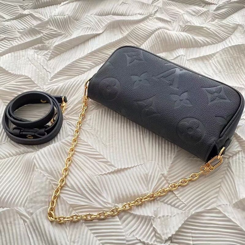 Alice bags - Louis Vuittons  - 15328