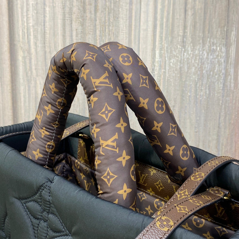 Alice Bags- Louis Vuittons  - 16111