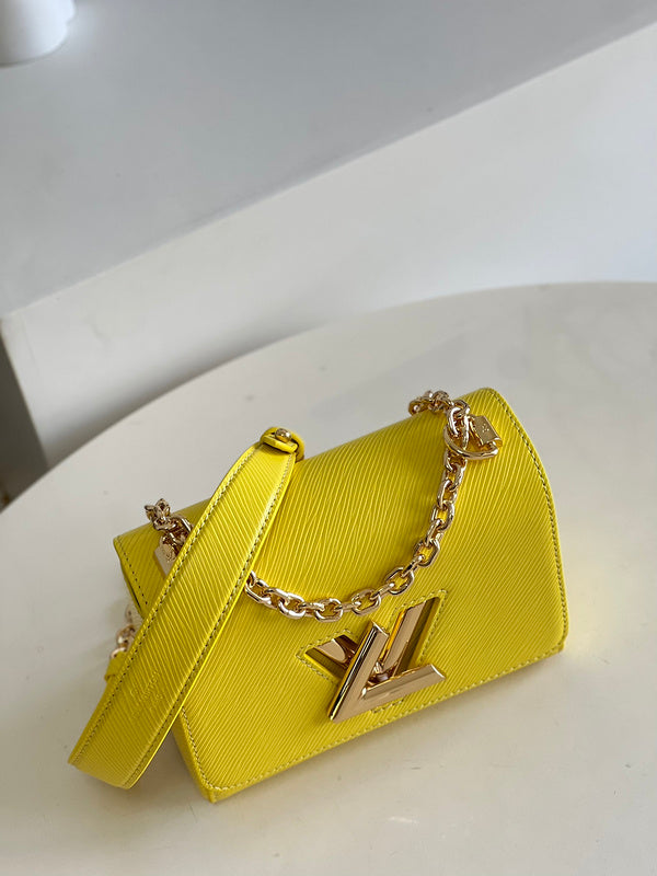 Alice Bags- Louis Vuittons  - 16419