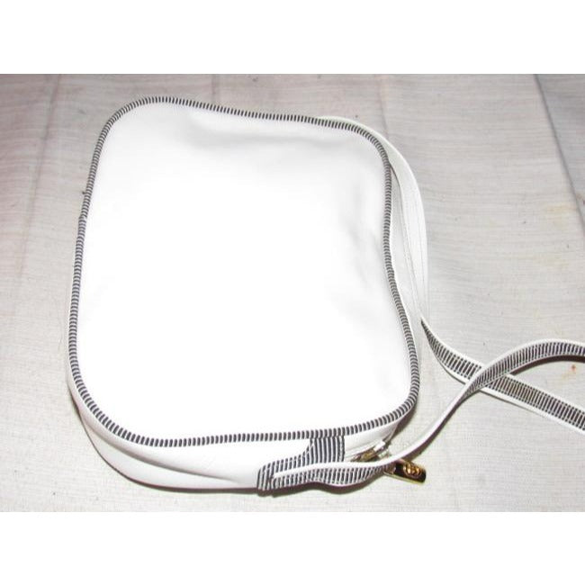 Gucci Vintage Designer Purses White Leather Cross Body Bag