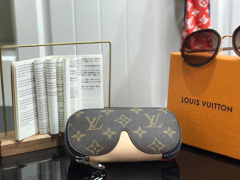 Alice bags - Louis Vuittons  - 9306