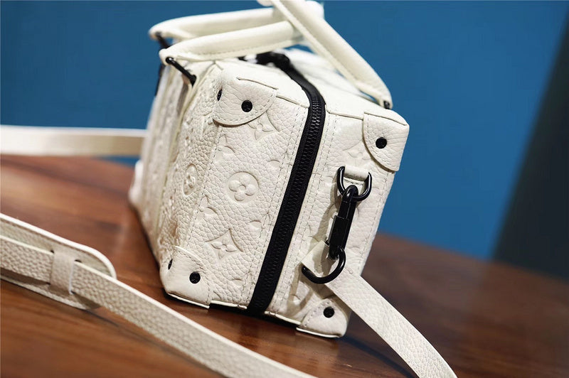 Alice bags - Louis Vuittons  - 10426