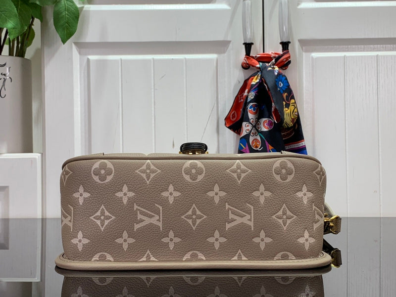 Alice bags - Louis Vuittons  - 15659