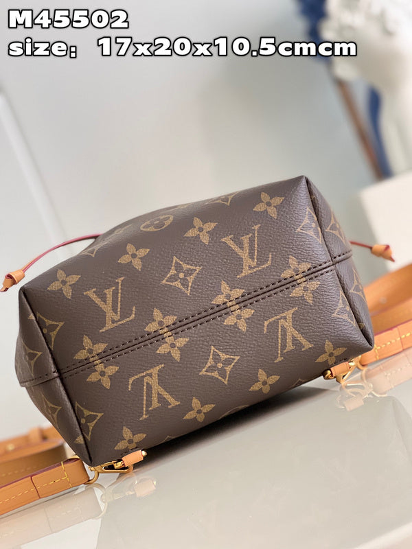 Alice  Bags- Louis Vuittons  - 15896