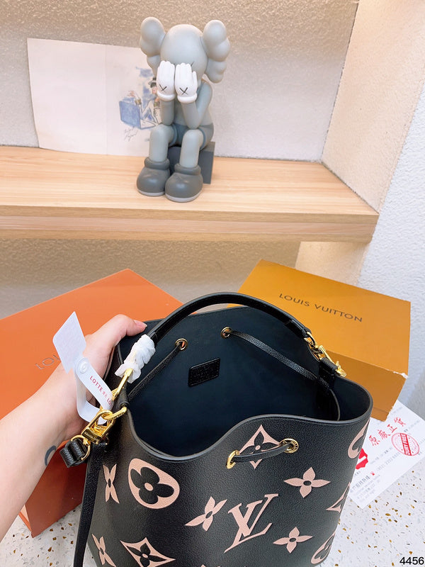 Alice bags - Louis Vuittons  - 14871