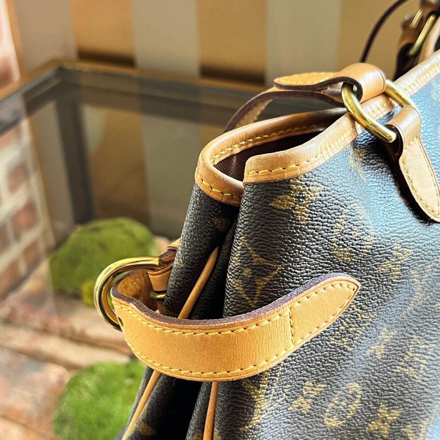 LOUIS VUITTON Batignolles Horizontal Brown Monogram Canvas Tote Bag