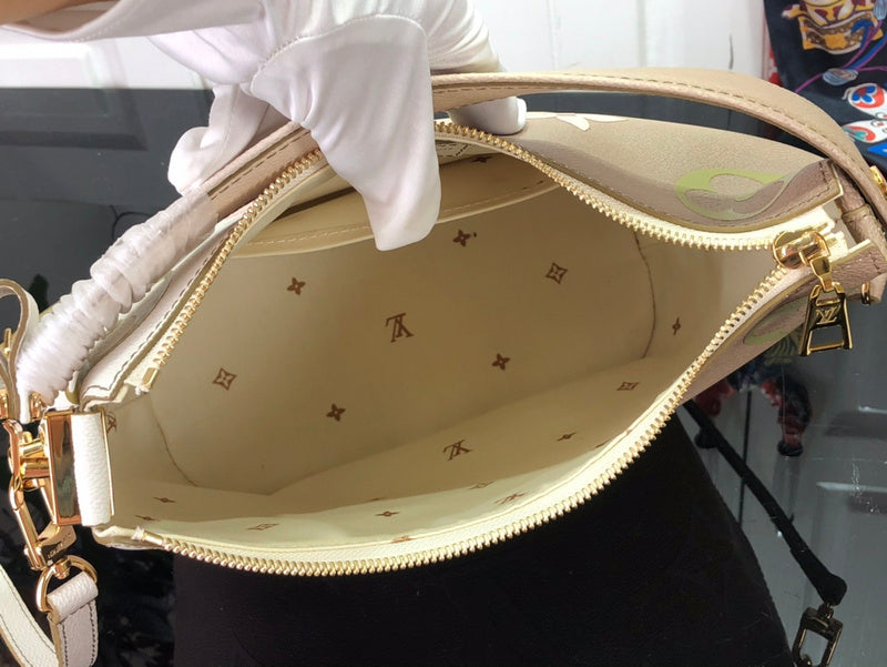 Alice Bags- Louis Vuittons  - 16505