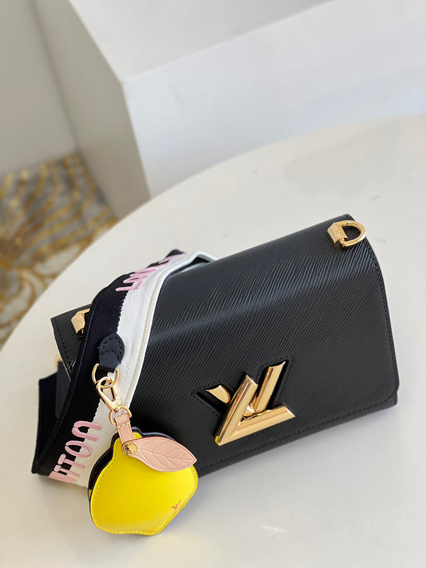 Alice Bags- Louis Vuittons  - 16427