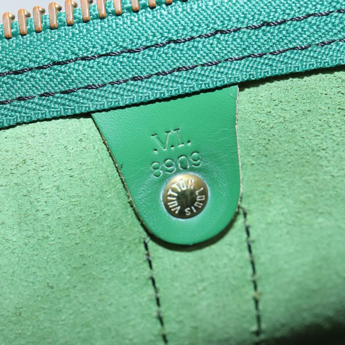 LOUIS VUITTON Epi Keepall 50 Boston Bag Green M42964 LV Auth 84093
