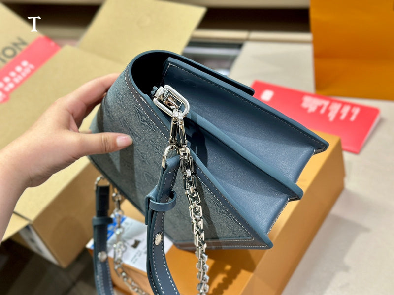 Alice bags - Louis Vuittons  - 15094