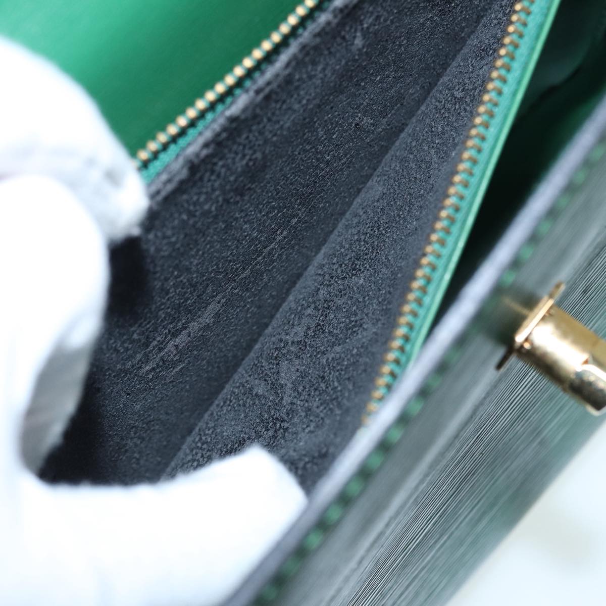 LOUIS VUITTON Epi Malesherbes Hand Bag Green M52374 LV Auth 84626