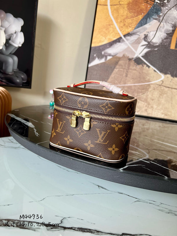 Alice bags - Louis Vuittons  - 15732